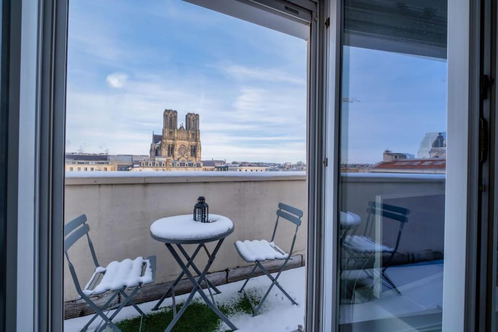 Apartamento Le Clovis - Cathedrale Reims Exterior foto